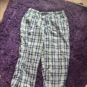 Men's Plaid Lounge Pants - Black and Gray